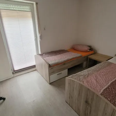 Voll Ausgestattet Mit 3